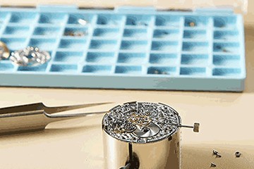 青岛劳力士机芯保养价格